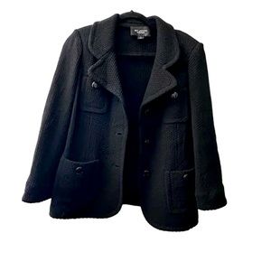 St. John Caviar knit black jacket in EXCELLENT condition